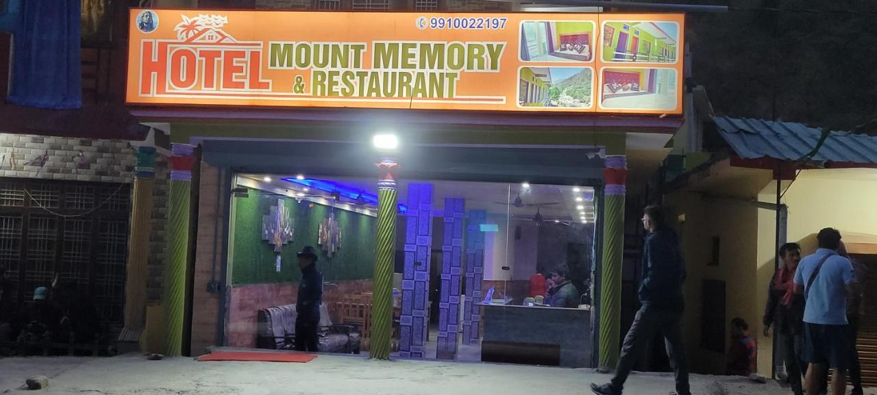 Hotel Mountmemory , Barkot-Yamunotri Kültér fotó